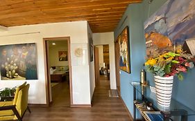 Gallery Guesthouse