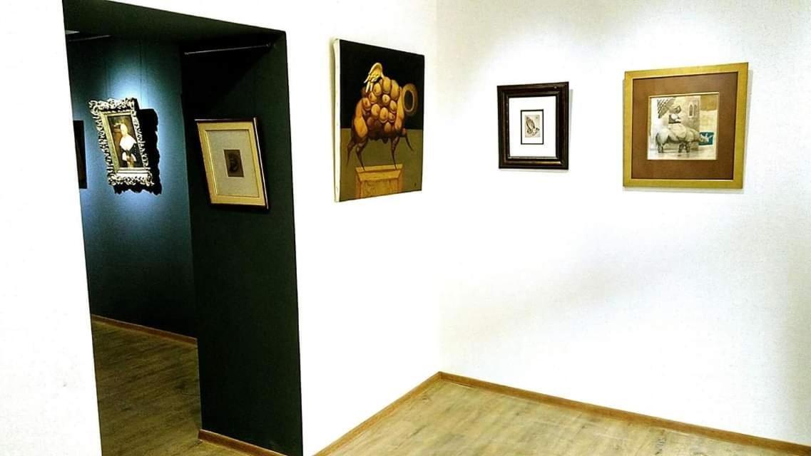 Gallery Guesthouse Yerevan Exterior photo